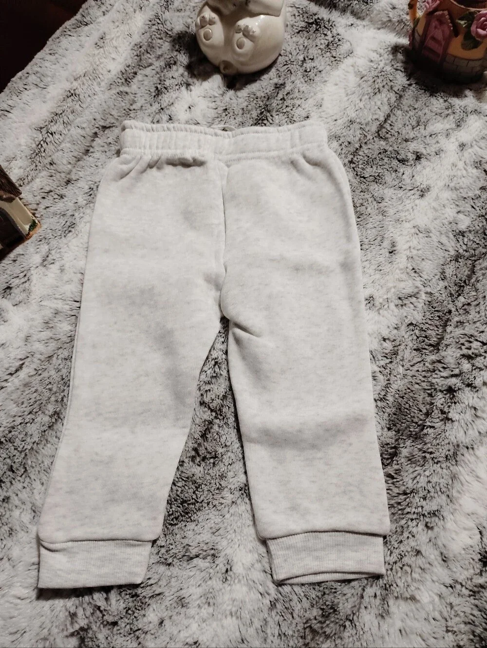 Valentine's Day Bluey graphic sweatshirt and jogger set